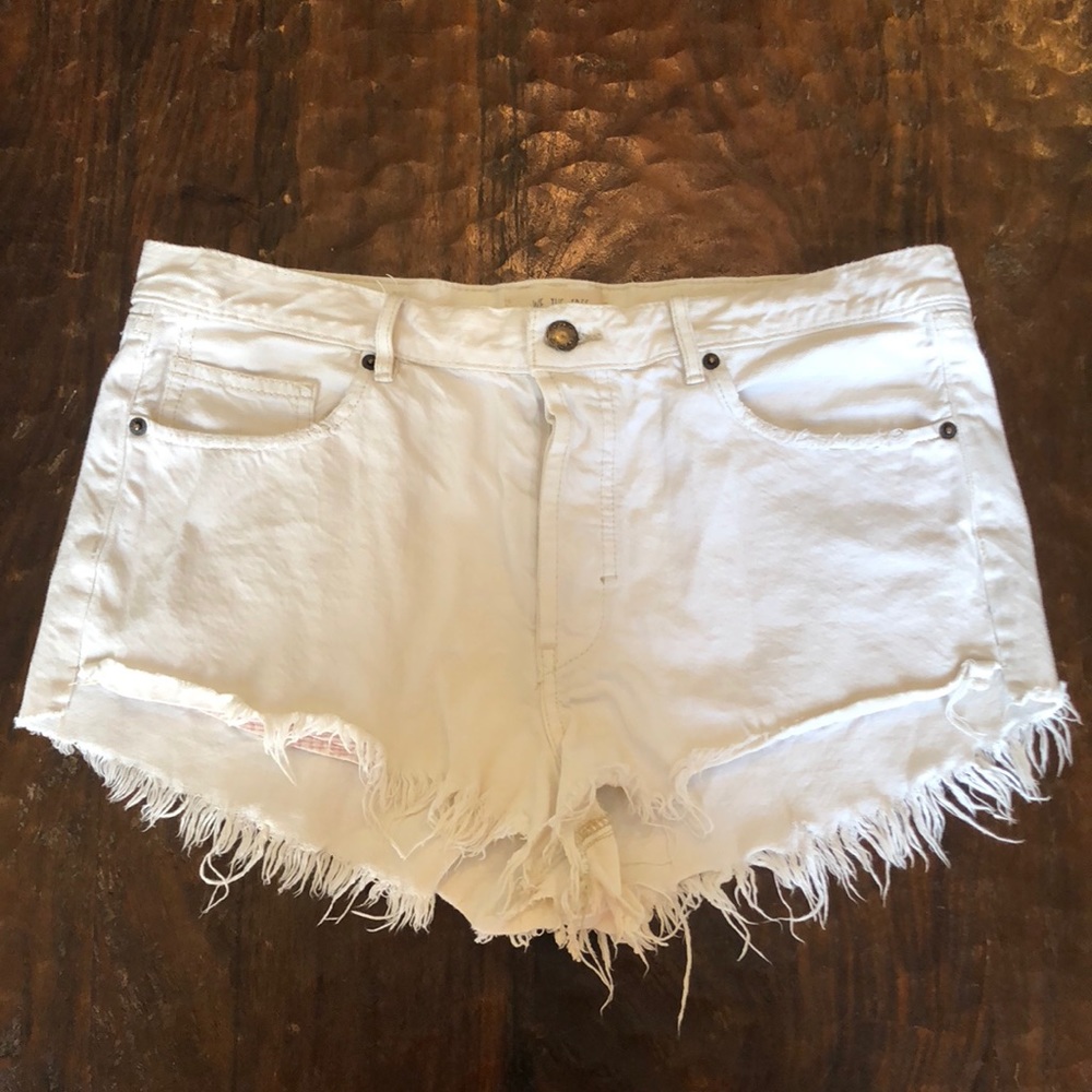 White Free People cut off jean shorts